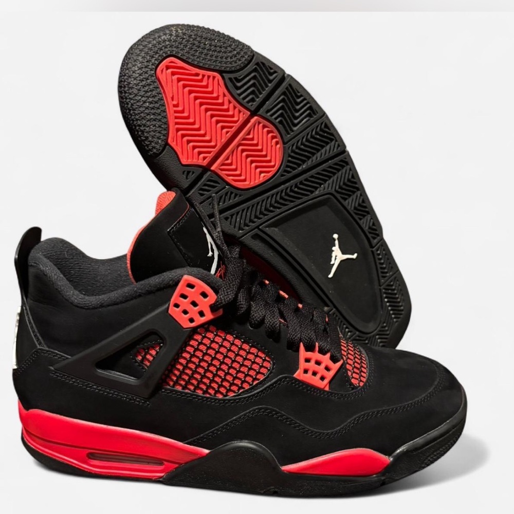 Authentic ‘Red Thunder’ Jordan 4 retro. size 9 men’s *Like New* w/box. - Picture 2 of 8